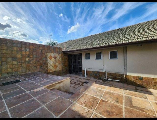 3 BEDROOM HOUSE SOLD IN HATTON ESTATE